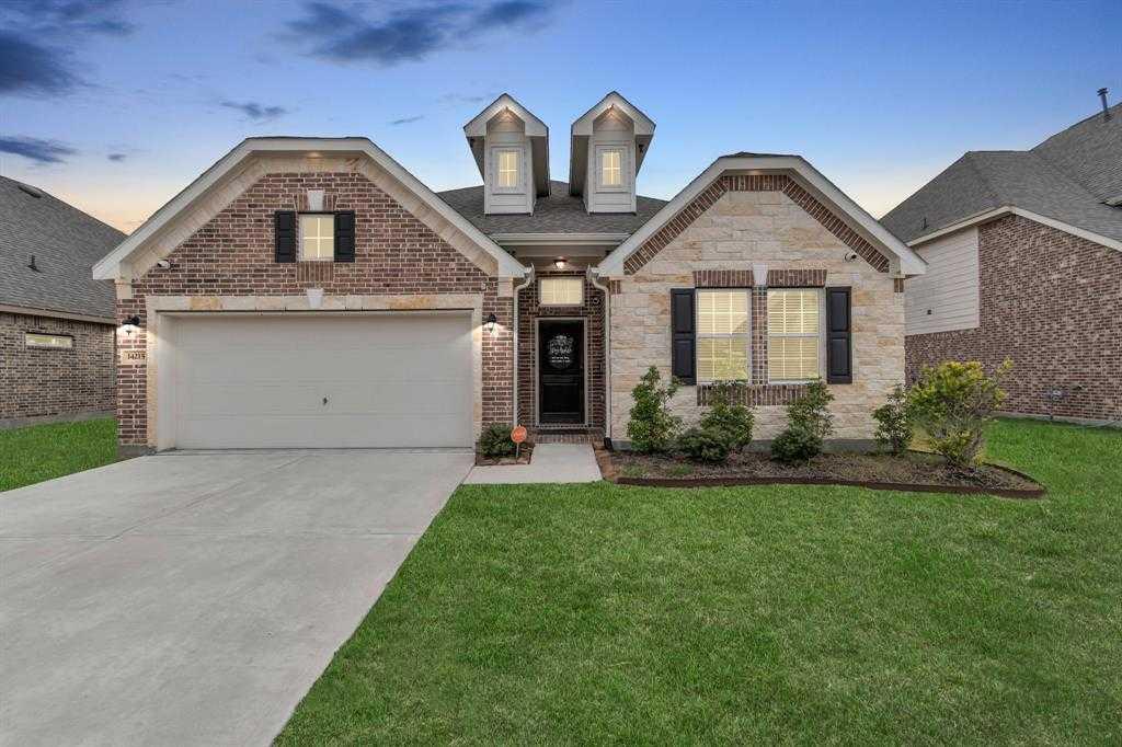 14215 Medina, 90715324, Baytown, Single-Family,  for sale, PROPERTY EXPERTS 