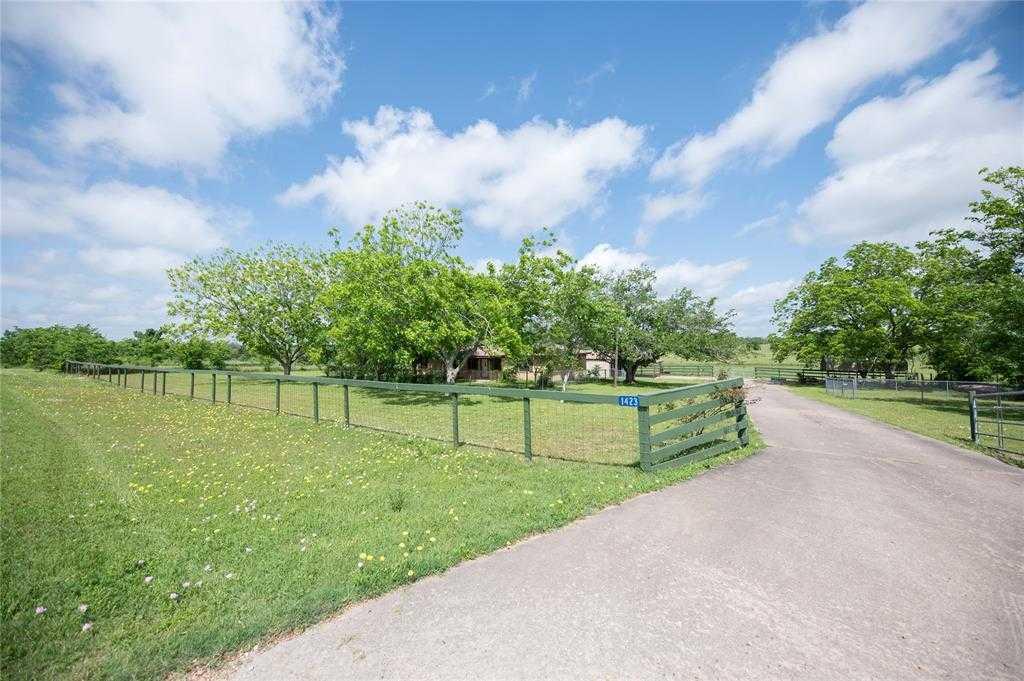 1423 Swiss Alp Hills, 82904245, Schulenburg, Country Homes/Acreage, PROPERTY EXPERTS 