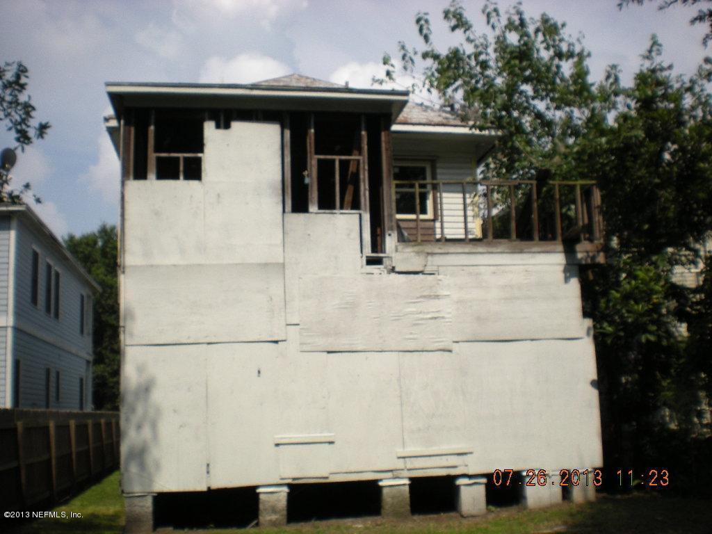 House 1969529914