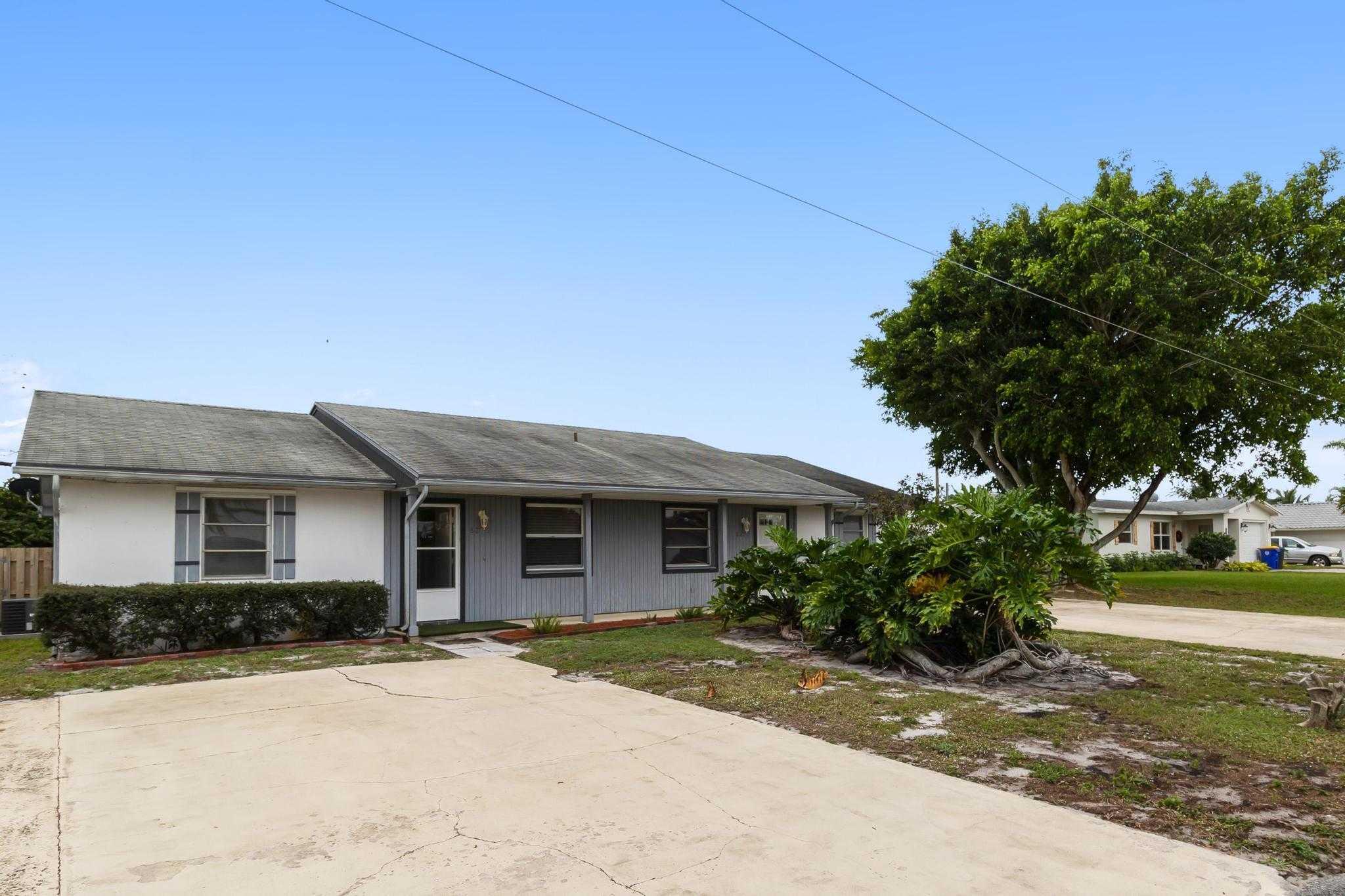 8275 Pine, Hobe Sound, Villa,  sold, PROPERTY EXPERTS 