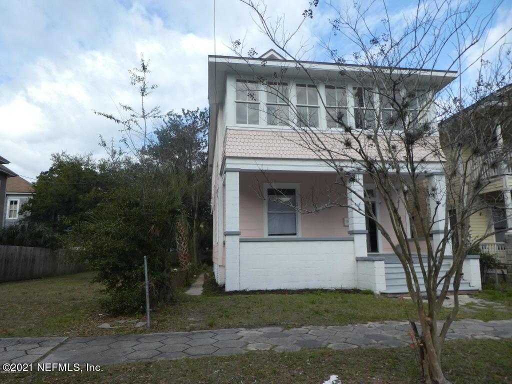 House 1975573524