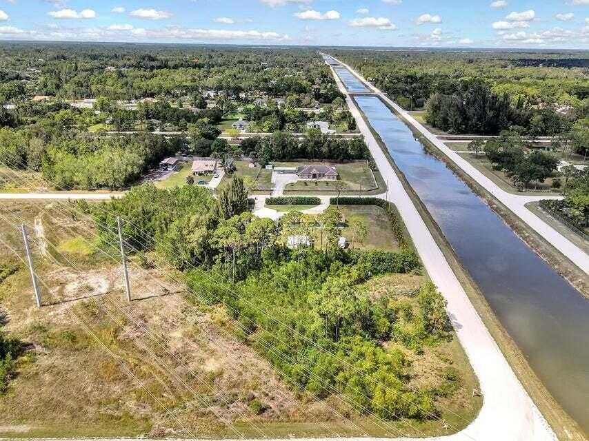 61st, The Acreage, Lots and Land,  sold, PROPERTY EXPERTS 