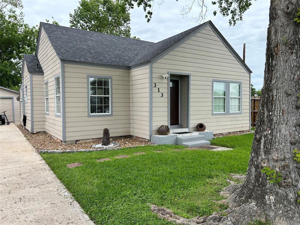 313 Lafayette, 26942838, Baytown, Single-Family,  for sale, PROPERTY EXPERTS 