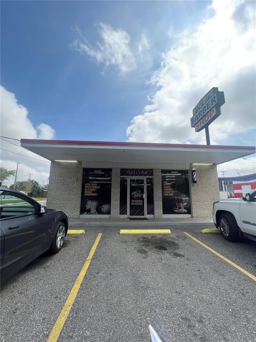 131 LINEBAUGH, TAMPA, Retail,  for sale, PROPERTY EXPERTS 