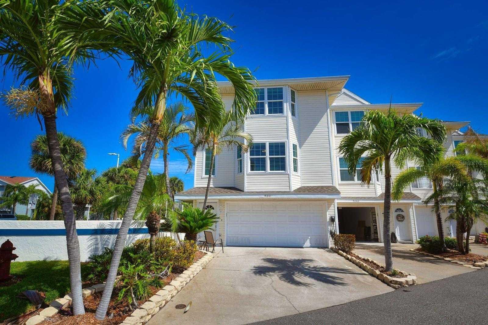 9201 CAPTIVA, ST PETE BEACH, Townhouse,  for rent, PROPERTY EXPERTS 