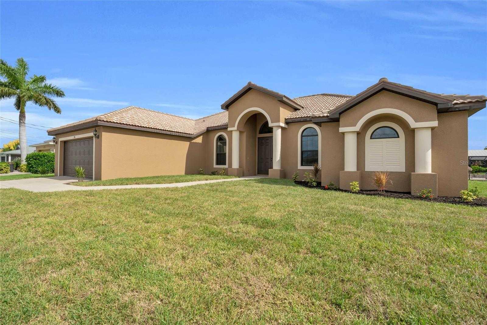 915 33RD, CAPE CORAL, Single Family Residence,  for sale, PROPERTY EXPERTS 