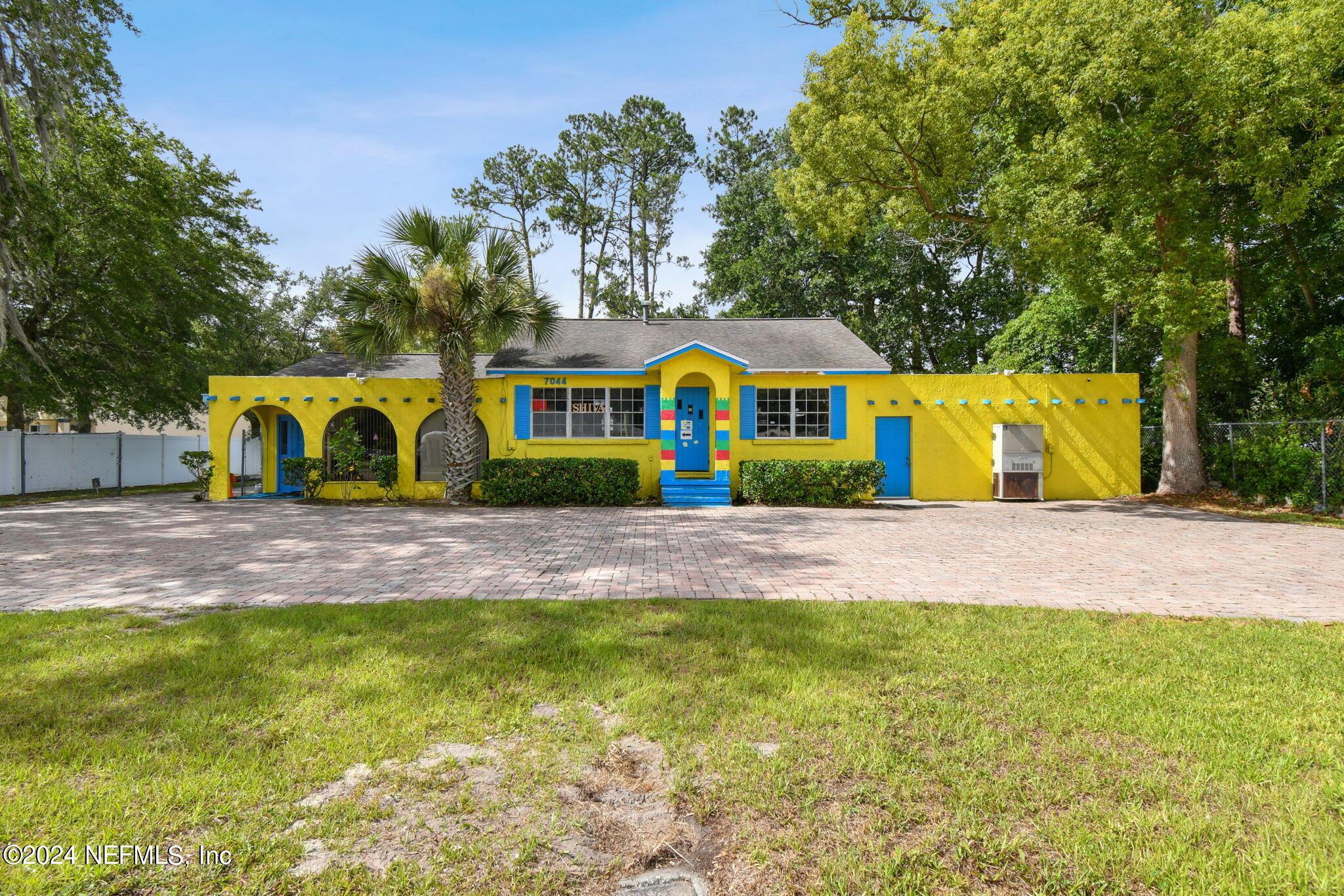 7044 BEACH, 2034401, Jacksonville, Retail,  for sale, PROPERTY EXPERTS 