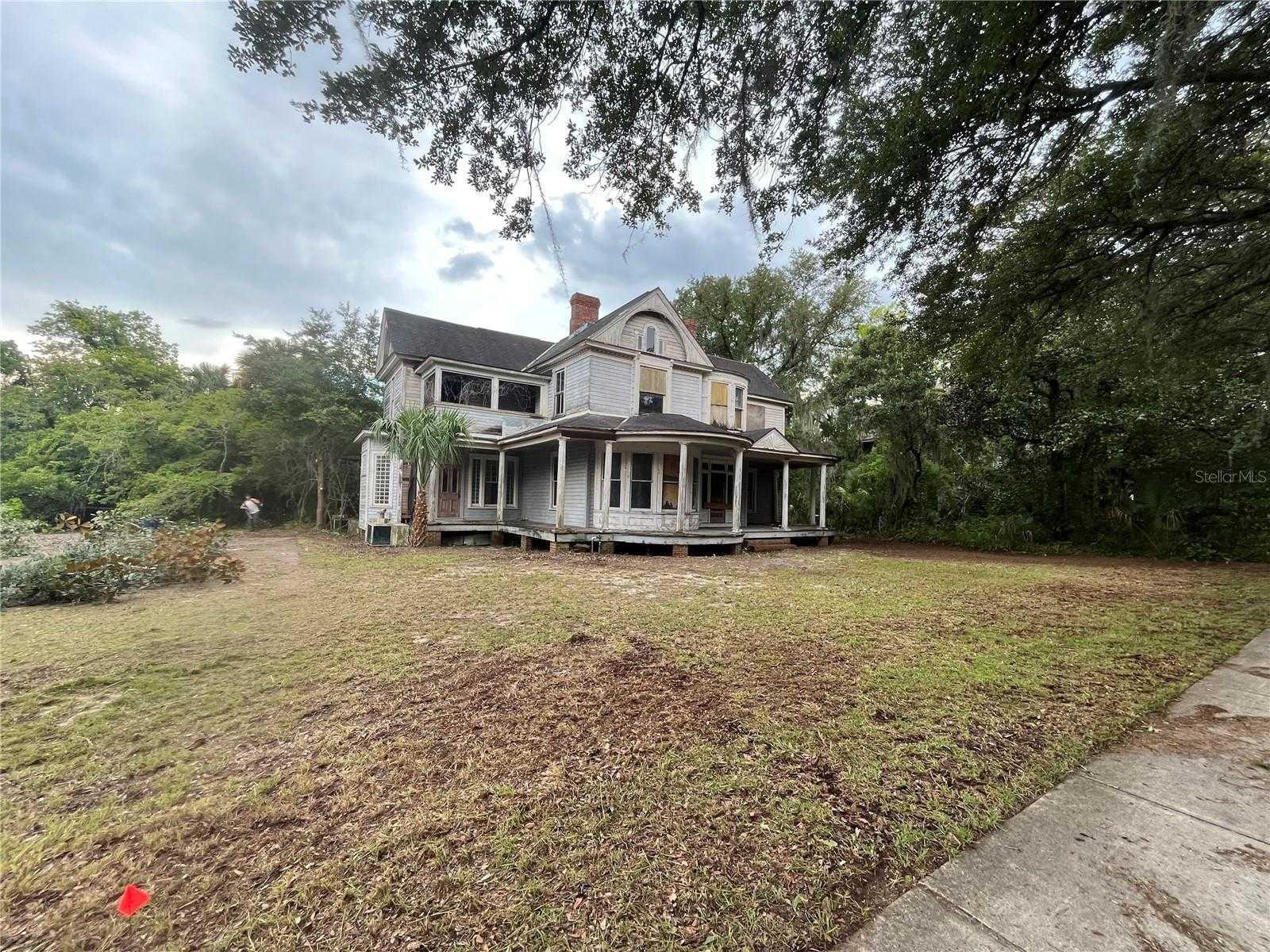 815 UNIVERSITY, GAINESVILLE, Single Family Residence,  for sale, PROPERTY EXPERTS 