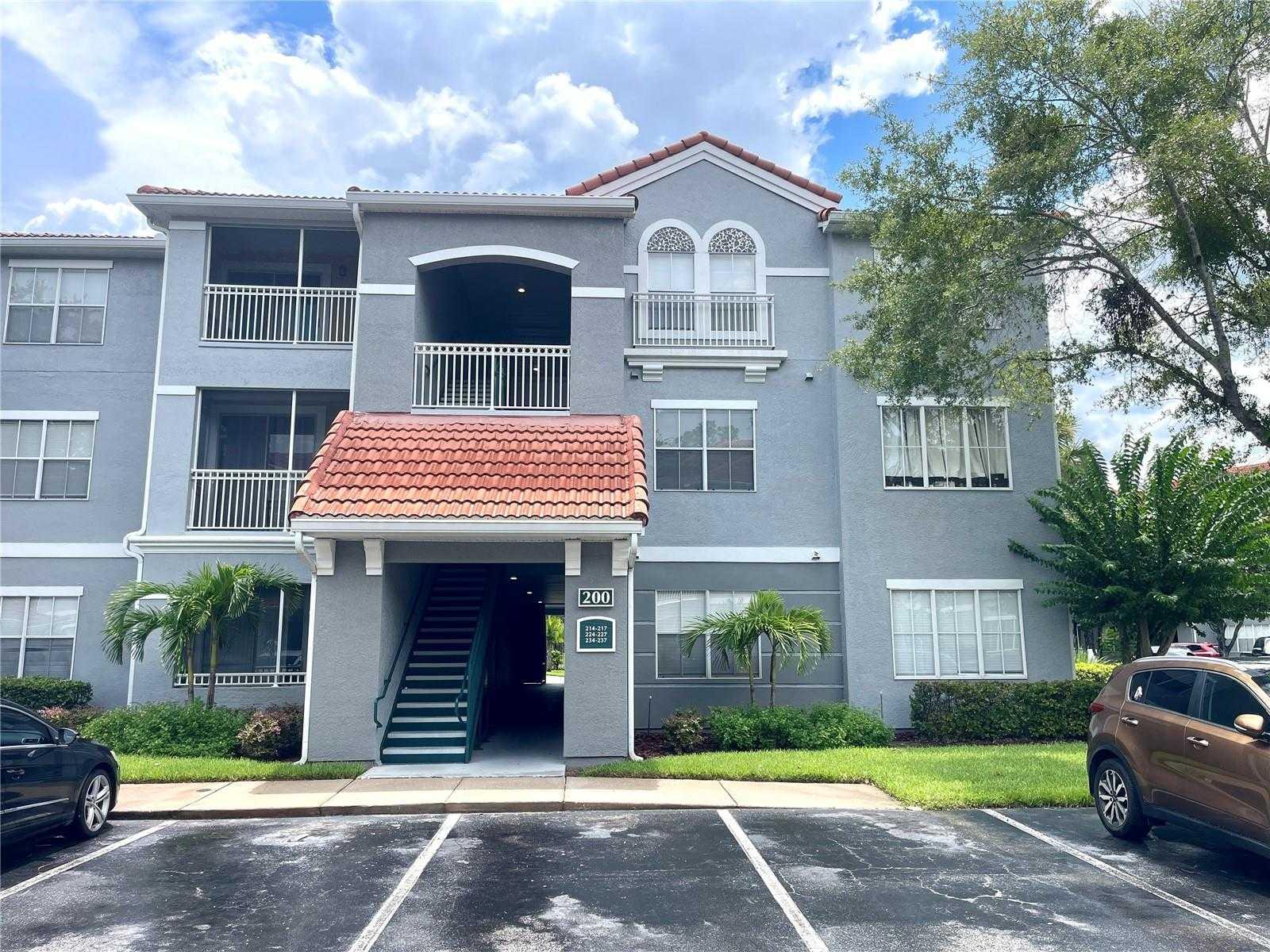 18001 RICHMOND PLACE 215, TAMPA, Condominium,  for rent, PROPERTY EXPERTS 