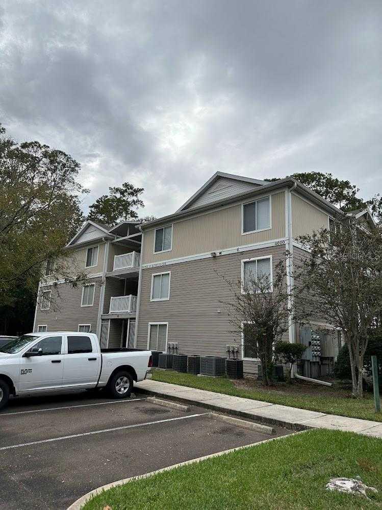 4000 23RD 6-201, GAINESVILLE, Condominium,  for rent, PROPERTY EXPERTS 