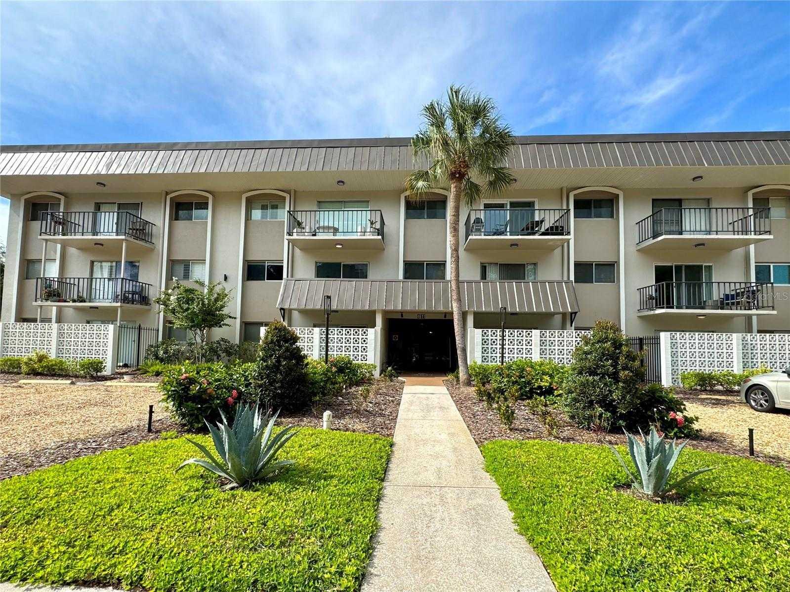 4611 FIG 106, TAMPA, Condominium,  for sale, PROPERTY EXPERTS 