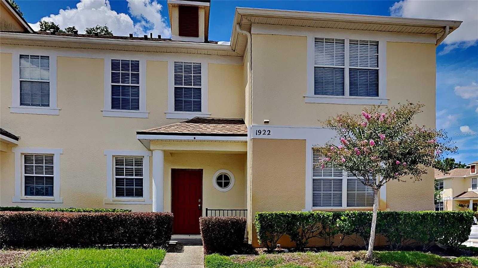 1922 FIESTA RIDGE, TAMPA, Townhouse,  for sale, PROPERTY EXPERTS 