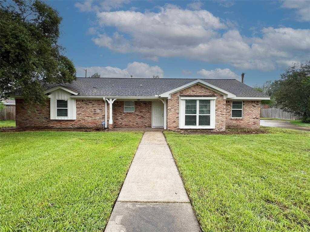 5003 Inverness, 5431445, Baytown, Single Family Detached,  for rent, PROPERTY EXPERTS 