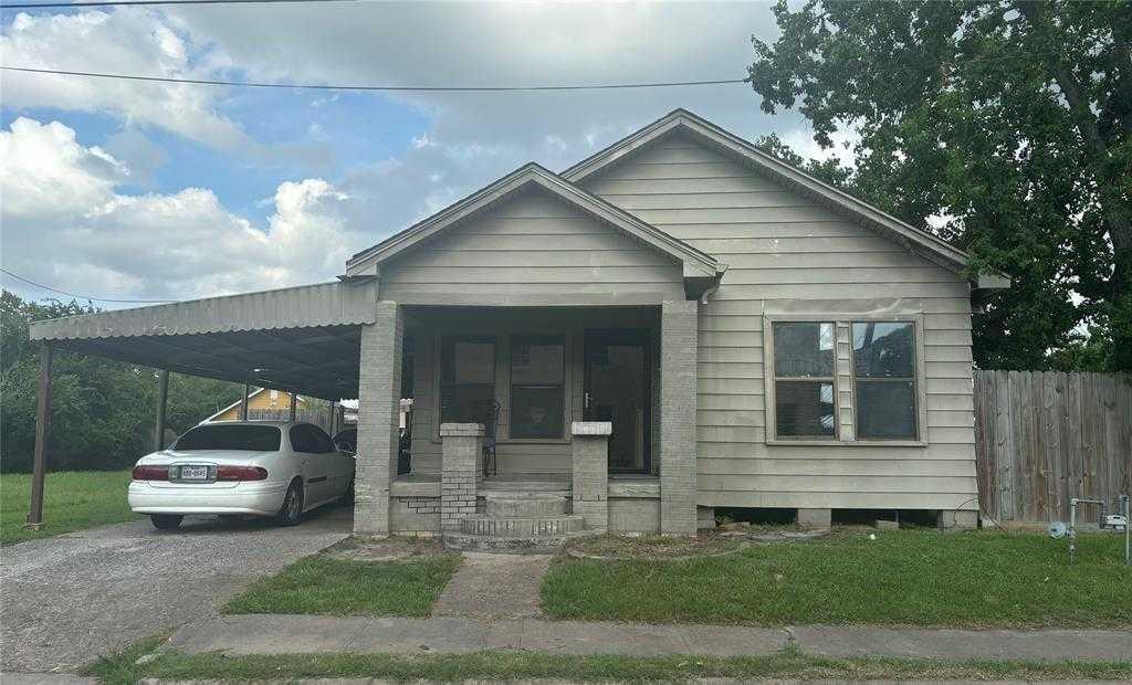 720 Yupon, 94401102, Baytown, Single-Family,  for sale, PROPERTY EXPERTS 