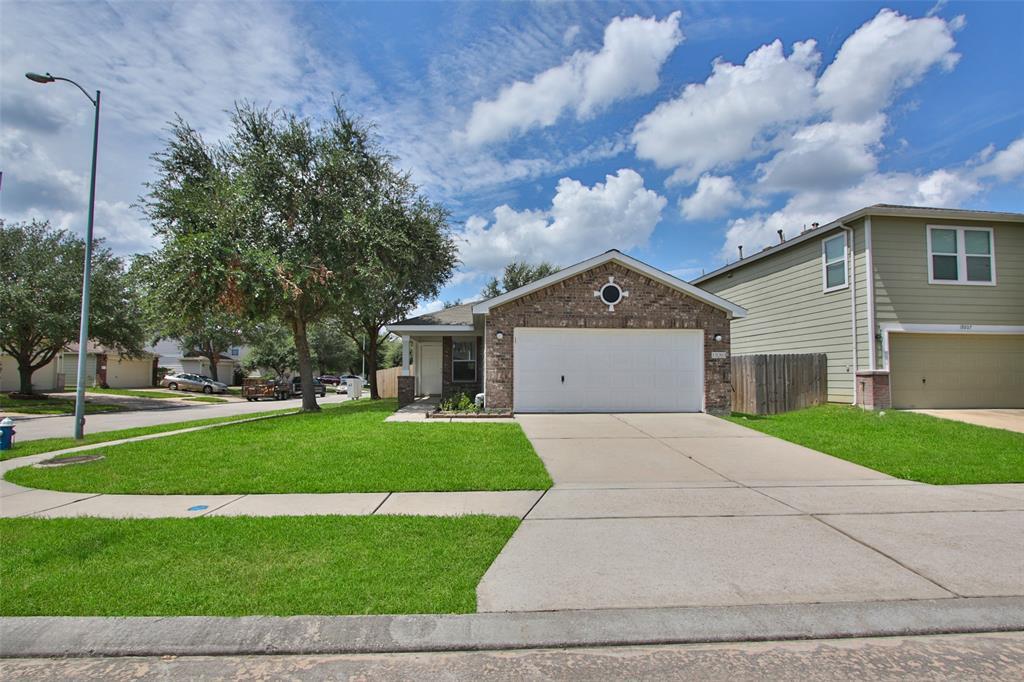 19203 Doves Landing, 77215507, Tomball, Single-Family,  for sale, PROPERTY EXPERTS 