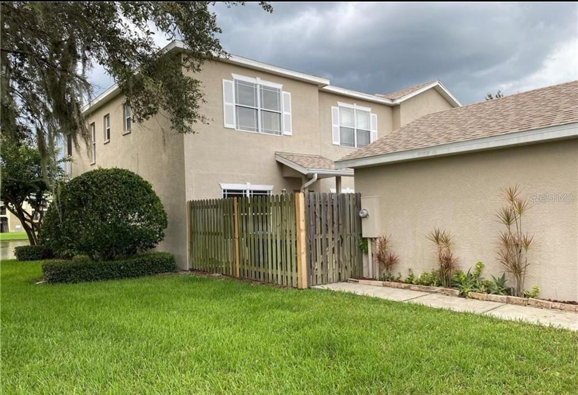 18502 PEBBLE LAKE, TAMPA, Townhouse,  for rent, PROPERTY EXPERTS 