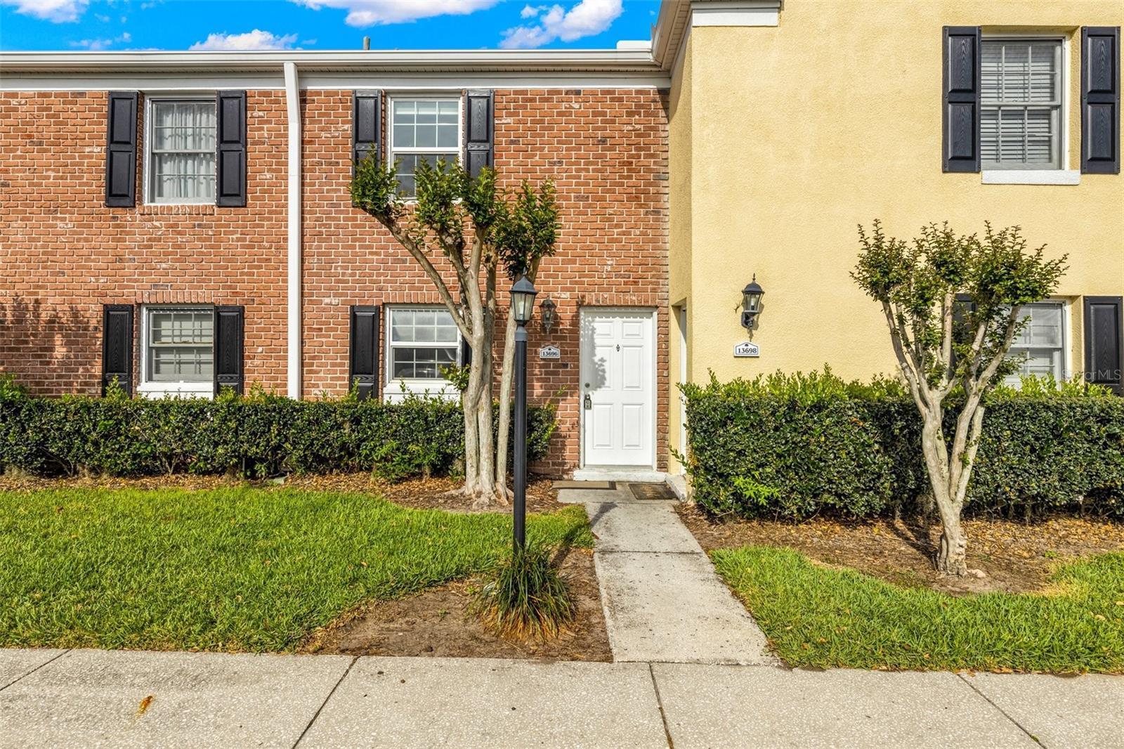 13696 ORANGE SUNSET, TAMPA, Townhouse,  for sale, PROPERTY EXPERTS 